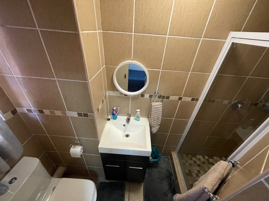 1 Bedroom Property for Sale in Die Bult North West